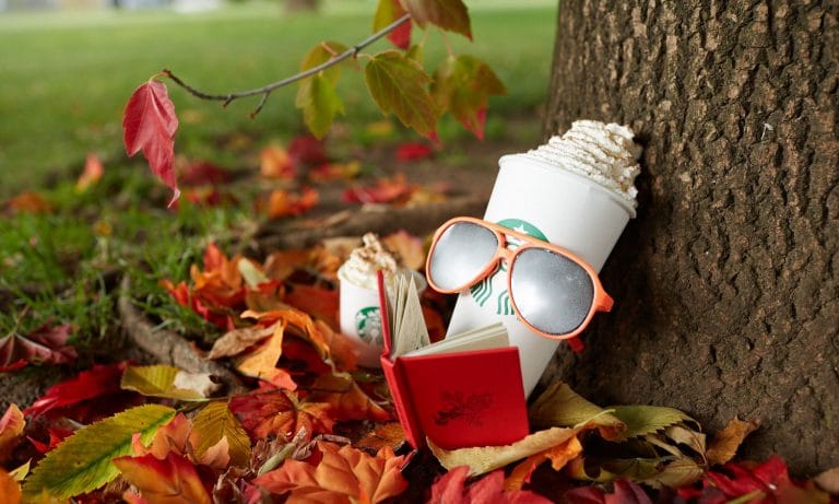 The Pumpkin Spice Latte Is A Delightful Twitter Troll