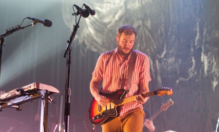 Watch Bon Iver Perform Their Entire New Album ’22, A Million’