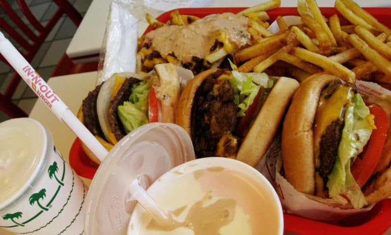 Here Is The Ultimate Secret Menu For Fast Food Foodies