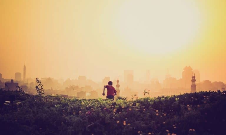 9 Tips To Leave Work Early Before A Long Weekend