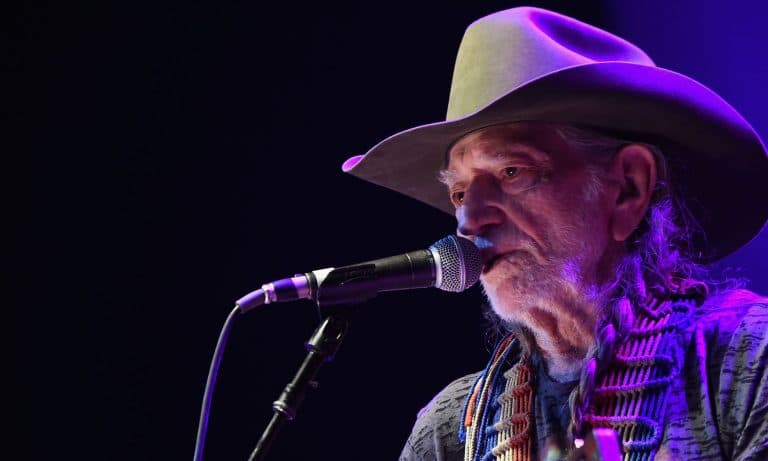 See It: Virginia Governor Poses for Photo With Willie Nelson, Willie Nelson’s Weed