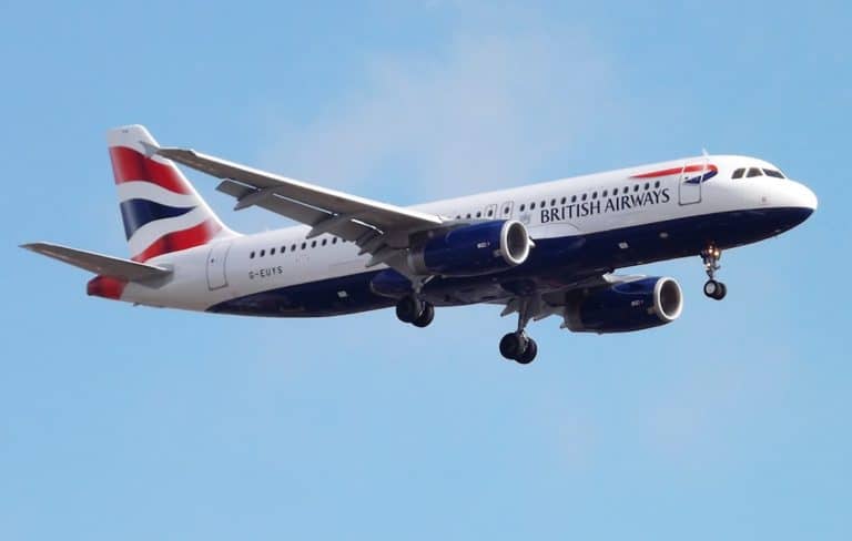 British Airways Pilot Suspended For Allegedly Looking at Porn, Masturbating In Cockpit