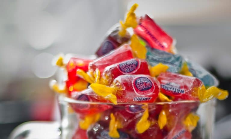 5 Drinks To Chug With Your Halloween Candy Binge