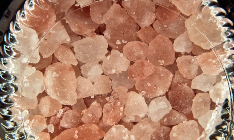 People Are Losing Their Minds Over These 9 Himalayan Salt Products