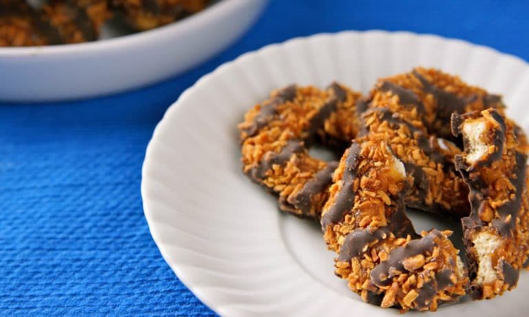 Adulting: 5 Wines To Pair With Your Girl Scout Cookies