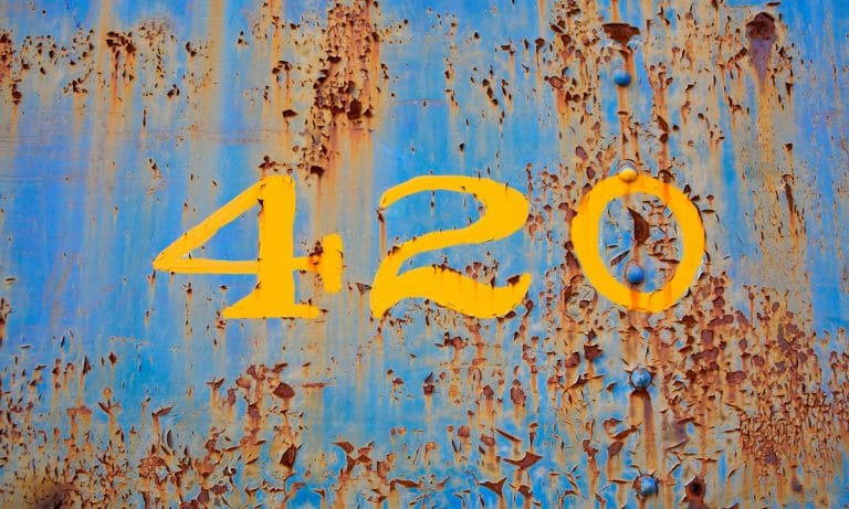 Here Are Our 10 Favorite Marijuana Memes Of All Time