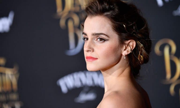 Let’s Talk About How Emma Watson Takes Baths Every Day And Oils Her Nether Regions