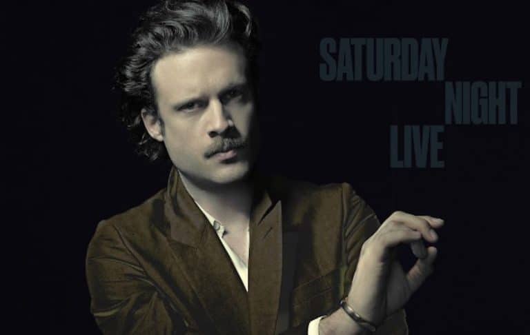 Watch Father John Misty Sing About Having VR Sex With Taylor Swift on ‘SNL’