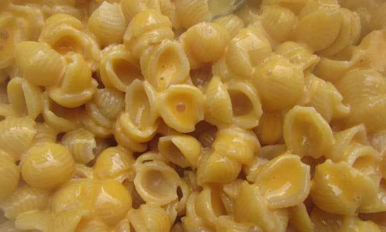 These Women Invented A New Bath Bomb With A Tub Full Of Mac And Cheese