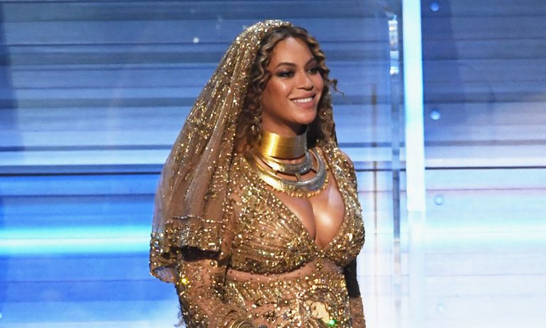 Beyoncé Is Officially Better At Giving Anniversary Gifts Than You