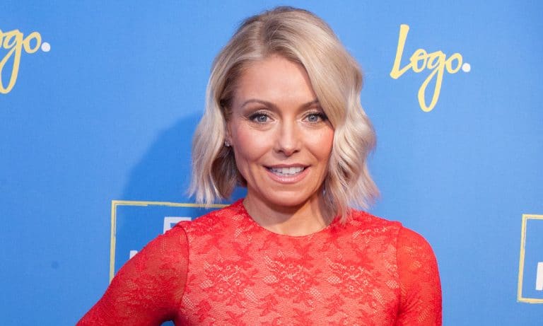 Gossip: Kelly Ripa Bans Caitlyn Jenner From “Live”; Lisa Rinna Taking Over For The Kardashians