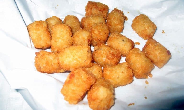 7 Hacks For Frozen Tater Tots That Will Change Your Life