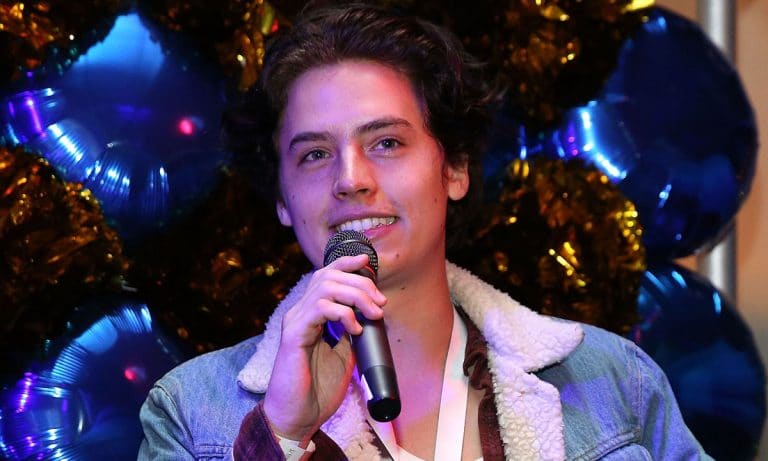 Cole Sprouse Just Upstaged Kendall Jenner In The Best Way Possible