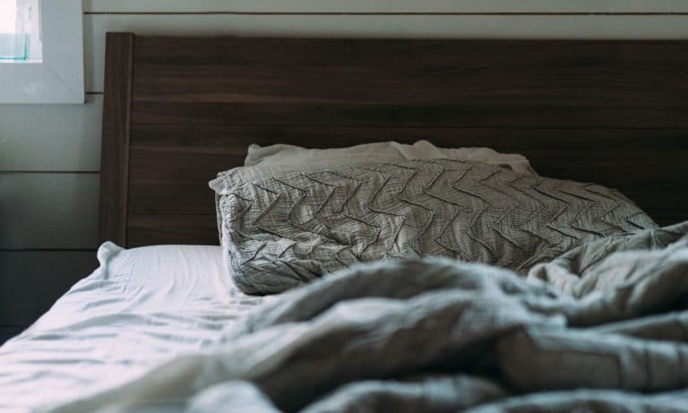 8 Essential Questions To Ask Yourself Before You Have Sex With Someone