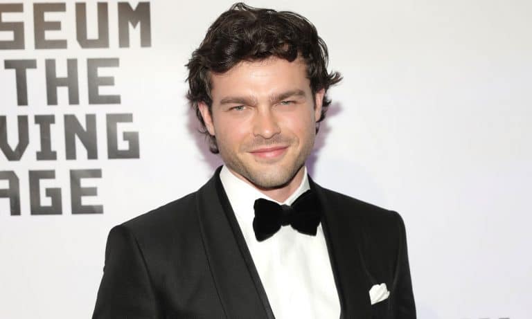 Gossip: Alden Ehrenreich Needed ‘Acting Coach’ During Han Solo Movie; Duchess Kate Is Hiring ‘Super Nanny’ To Deal With ‘Tantrums’