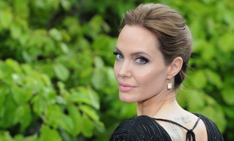 Gossip: Angelina Jolie Reveals Bell’s Palsy Diagnosis; Drake Gets Dragged By Stripper