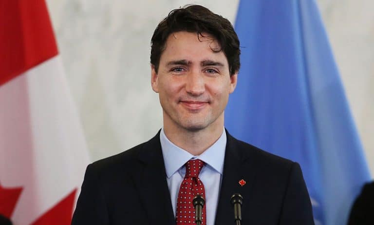 Gossip: Everyone Is Freaking Over Justin Trudeau’s ‘Rolling Stone’ Cover; People Are Discussing Four-Year-Old Prince George’s Sexuality