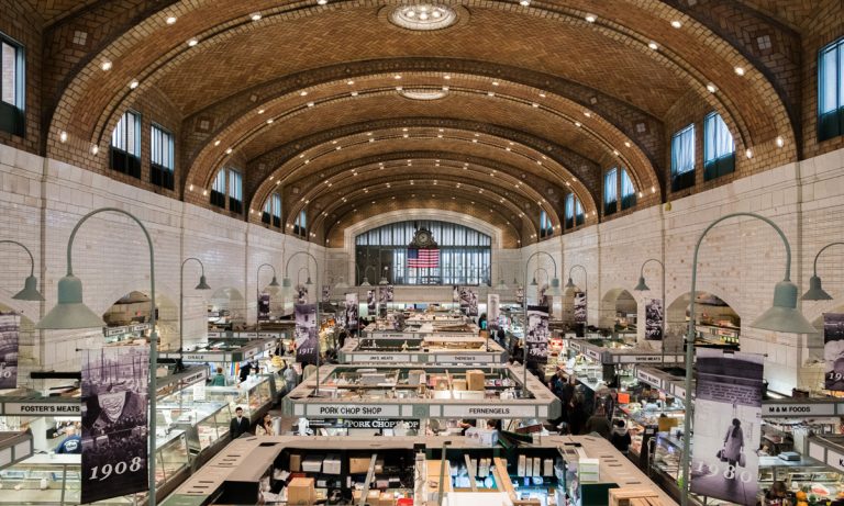 Football Star Plans To Open Cleveland Medical Dispensaries