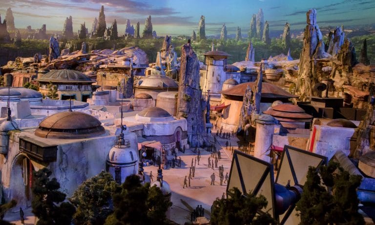 This Luxury ‘Star Wars’ Immersive Resort Is Like ‘Westworld’ In Space