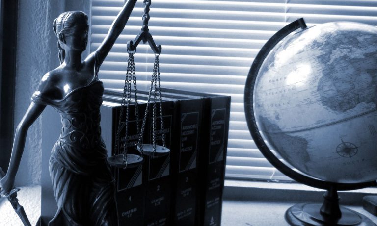 Big Law Firms Advising Cannabis Industry Despite Legal Threat