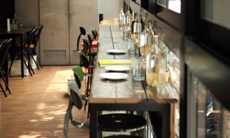 This Robotic Restaurant Has No Human Servers, Just Machines