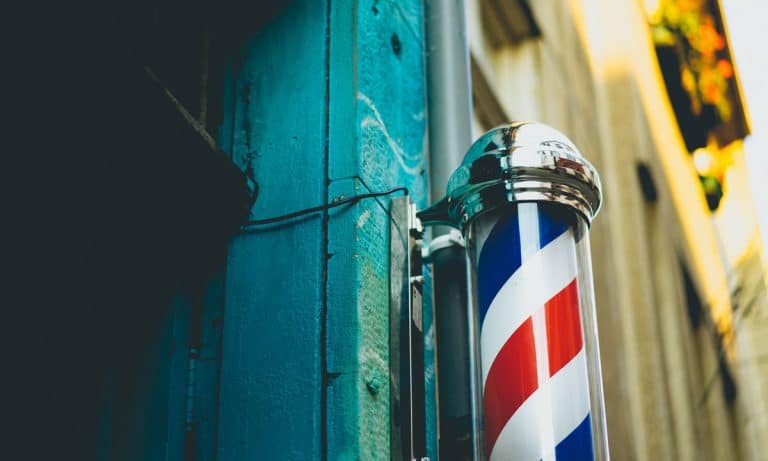 Watch This Barber In China Shave People’s Eyeballs