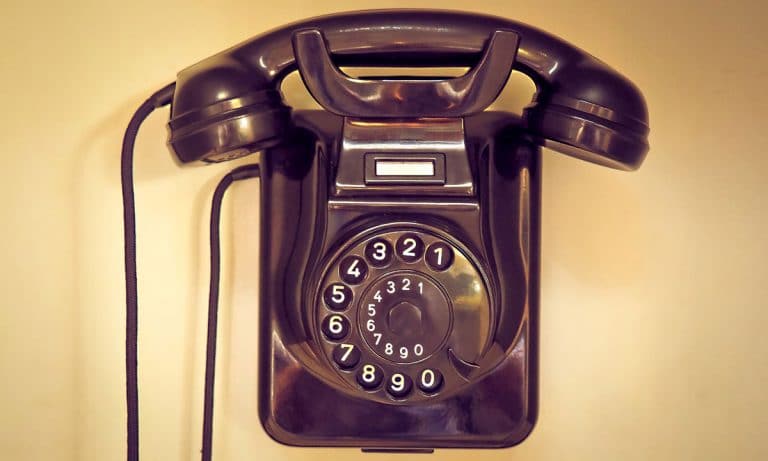 5 Tips That Will Keep Phone Sex Hot And Not Weird