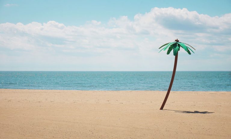 California Gov. Jerry Brown Vetoes Smoking Ban, But Don’t Spark One Up Just Yet