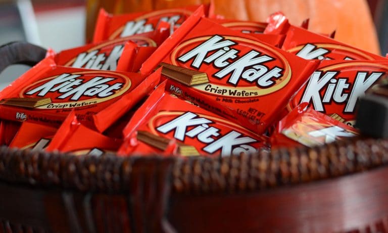 Kit Kat And Twix Quesadillas Are Now A Thing At Taco Bell