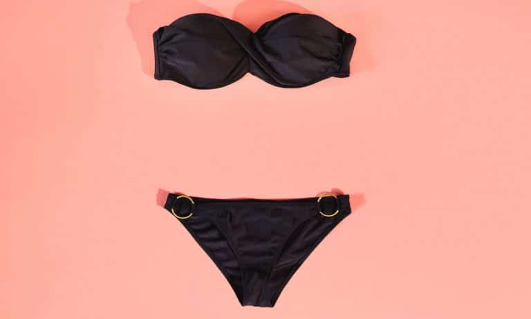 Strippers’ 5 Tips To Keep Your Bikini Line Clean And Free Of Bumps