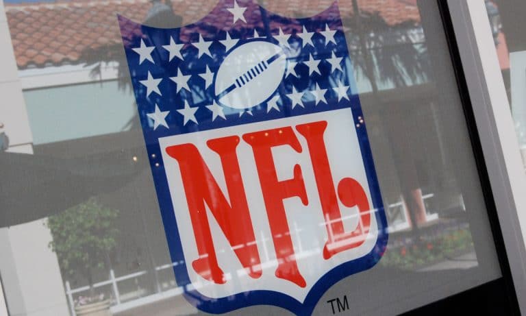 Oregon Congressman: Let NFL, NBA Players Have Marijuana