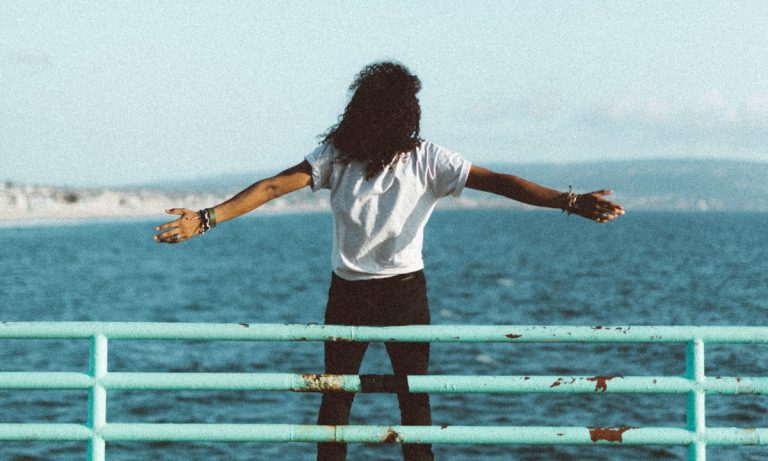 There’s A Reason Why One Armpit Smells Worse Than The Other