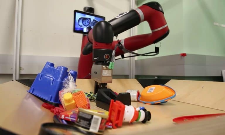 Futurama: These Robots Will Be Able To Predict The Future