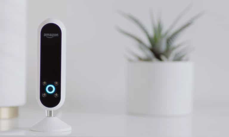 Amazon Has A Mirror That Shows How You Look In Virtual Clothes
