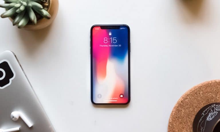 The Latest iPhone OS Update Will Not Fix Your Slow Phone