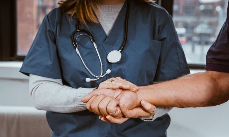 New Directive Encourages Vets To Talk Cannabis With Their Doctors