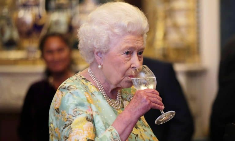 The Queen’s Favorite Champagne And It’s Totally Affordable