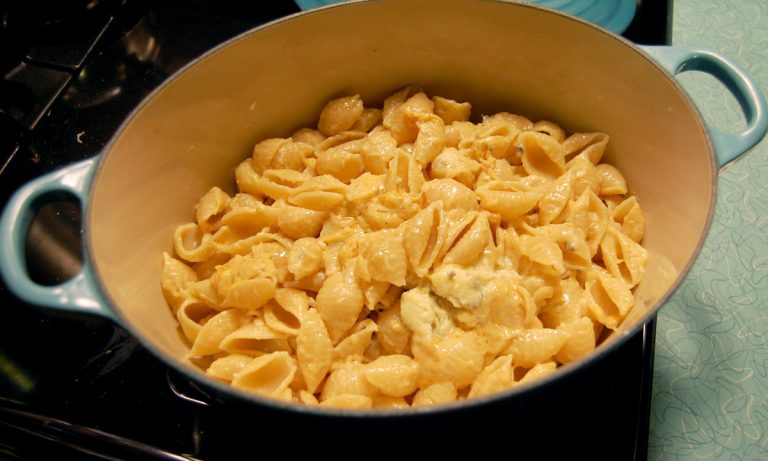 Eat Like A Royal: 5 Of Meghan Markle’s Favorite Foods