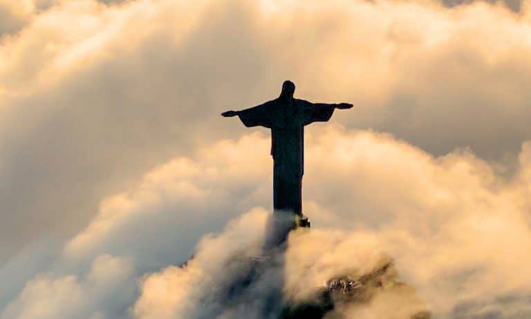 GOP Candidate Claims She Was Abducted By Aliens Who Look Like Jesus