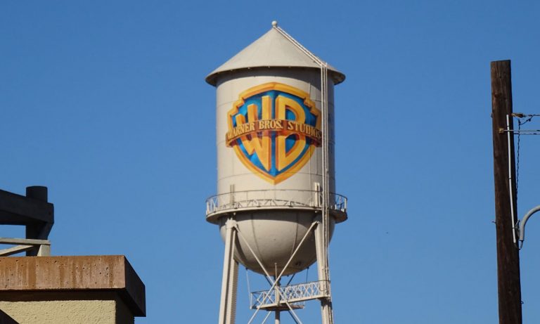 Warner Bros. Is Building An Extreme Theme Park In Abu Dhabi