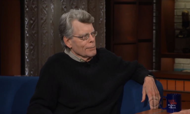 Stephen King Hates Twitter, Calls It ‘Poverty Of Thought’