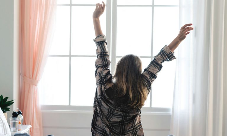 Why What You Drink First Thing In The Morning Is So Important