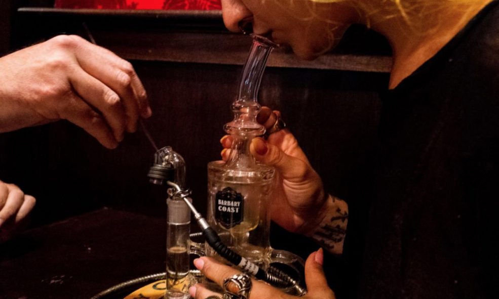 Dab Bar