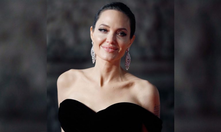 Angelina Jolie Is ‘Insanely Jealous’ Of Amal Clooney; Ben Affleck Spotted With New Girlfriend