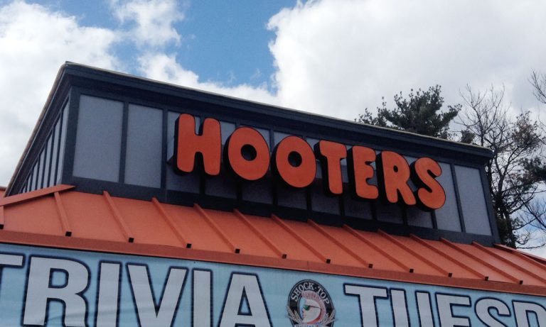 Hooters Rebrands After Study Suggests That Millennials Are Not Into Boobs