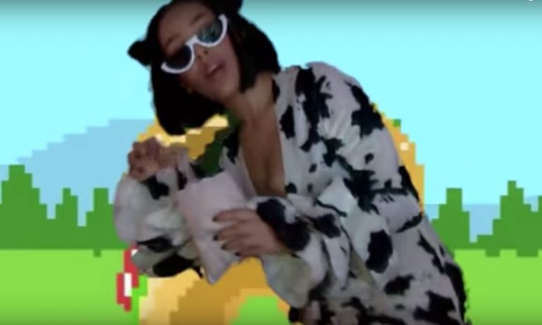 Introducing Doja Cat, Who Raps About Being A Cow And Inspires Memes