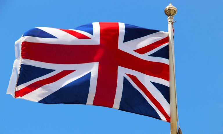 Jennifer Aniston Is Spending Time With A New Man; Royals Might Fight The Markles With ‘More Aggressive Strategy’