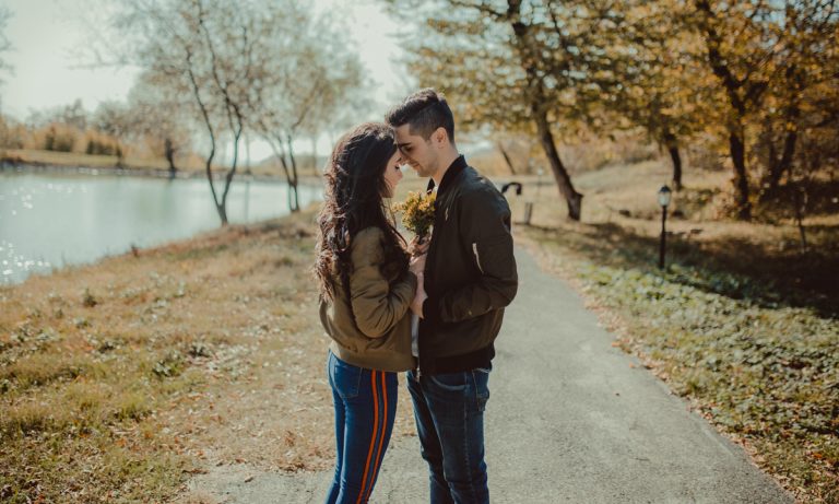 4 Ways To Improve Your Dating Life, According To A Matchmaker