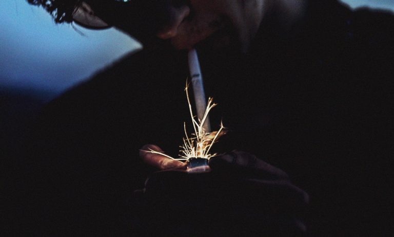 How To Naturally Beat Nicotine Addiction With Cannabis