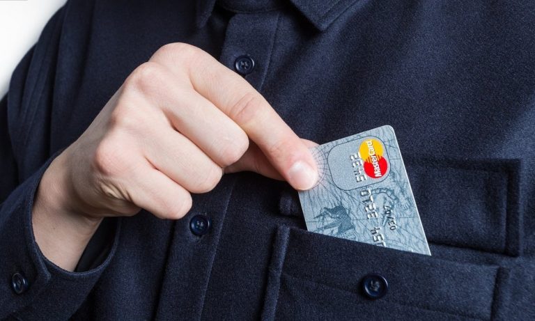 Don’t Buy Marijuana In Canada With A Credit Card